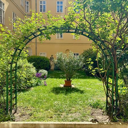 Apartamento Chic & Zen Budapest Exterior foto
